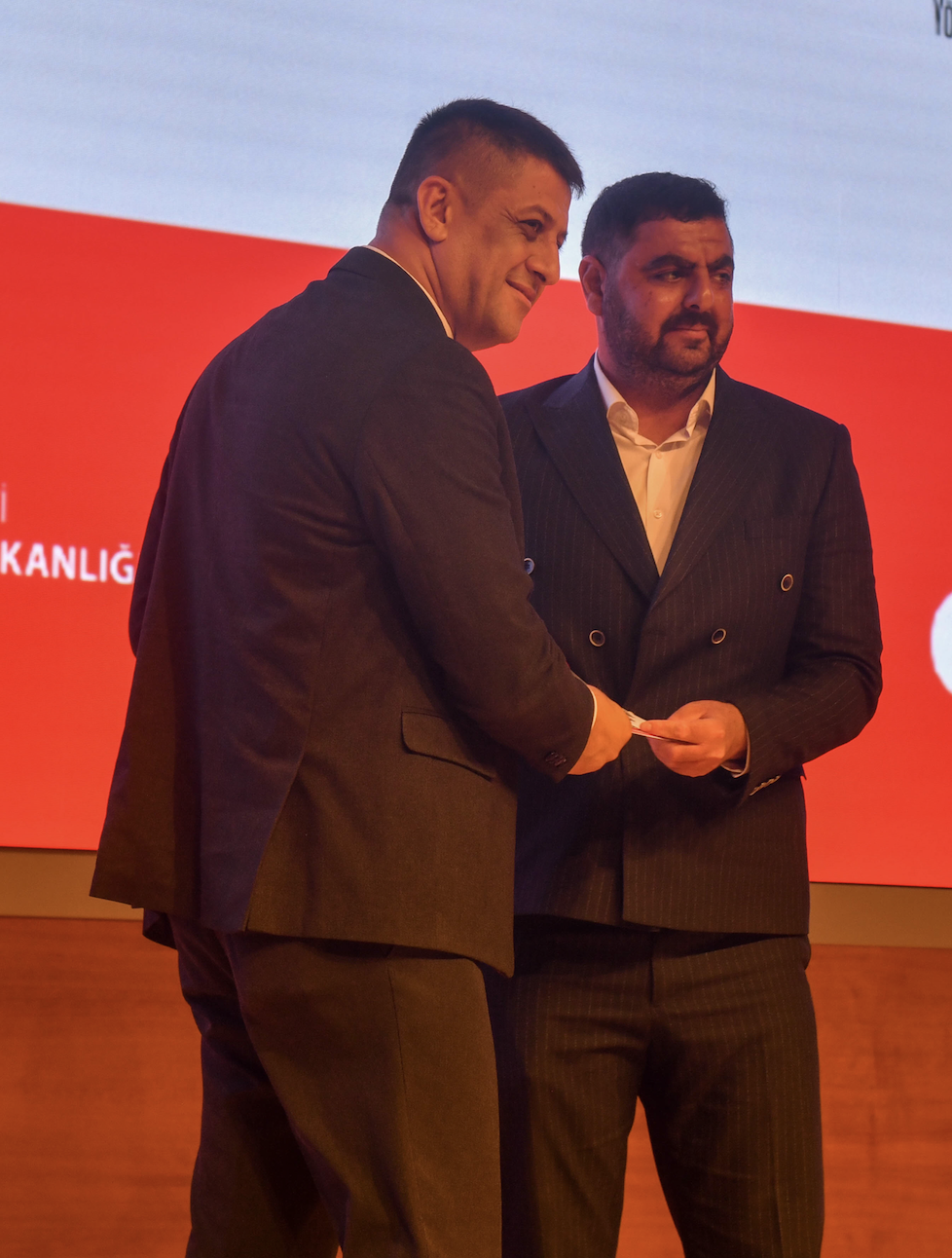 Ekran Resmi 2025 08 01 20.58.24