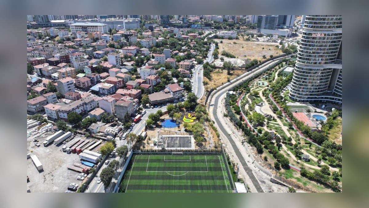 İBB ve Ataşehir Belediyesi'nden ortak proje: Kurbağalıdere Yaşam Vadisi ve Yenisahra Stadı açılıyor