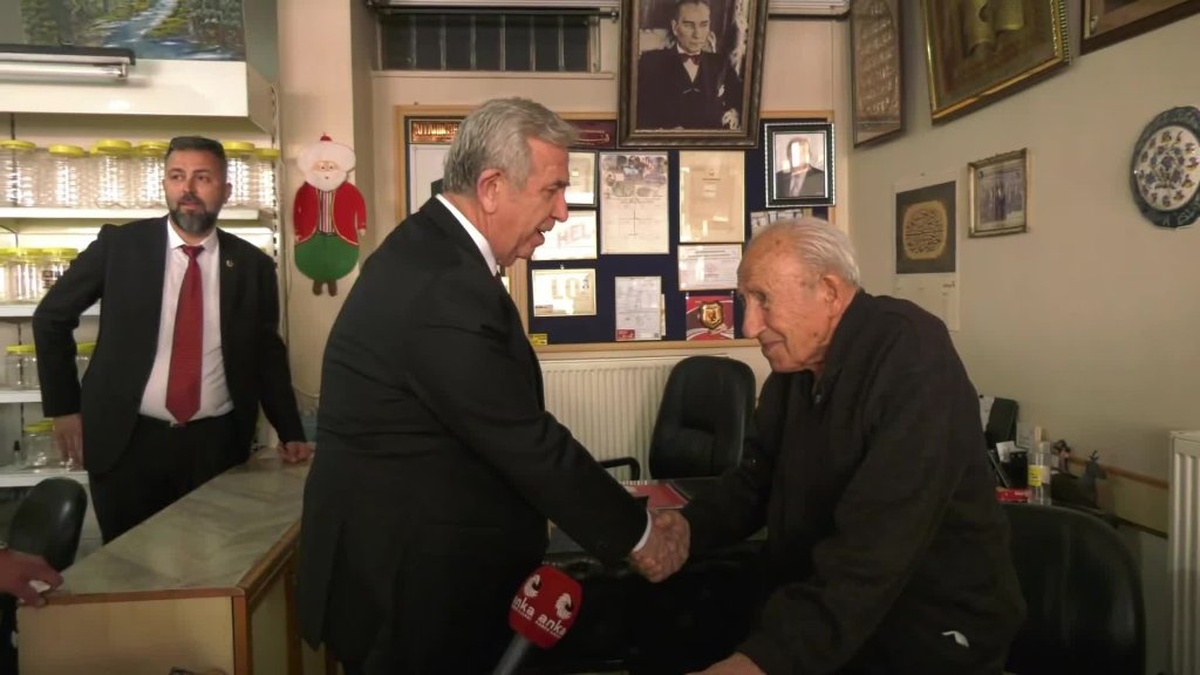 Mansur Yavaş Konya'da: Milli mücadele rotasını ayakta tutacaklarını söyledi