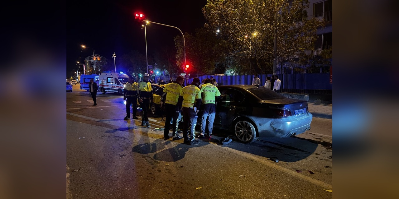 Kayseri'de zincirleme trafik kazası: 5 yaralı
