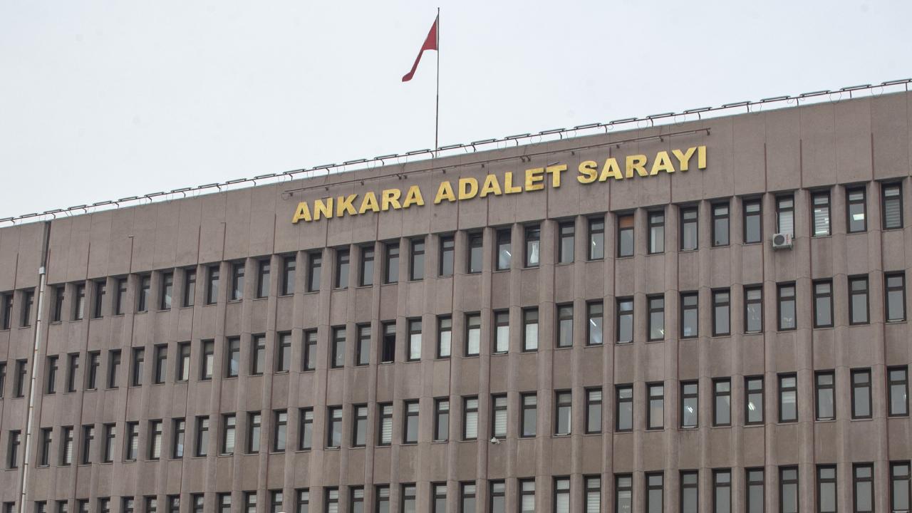 ankara-adalet-sarayi-aa-1490707.jpg