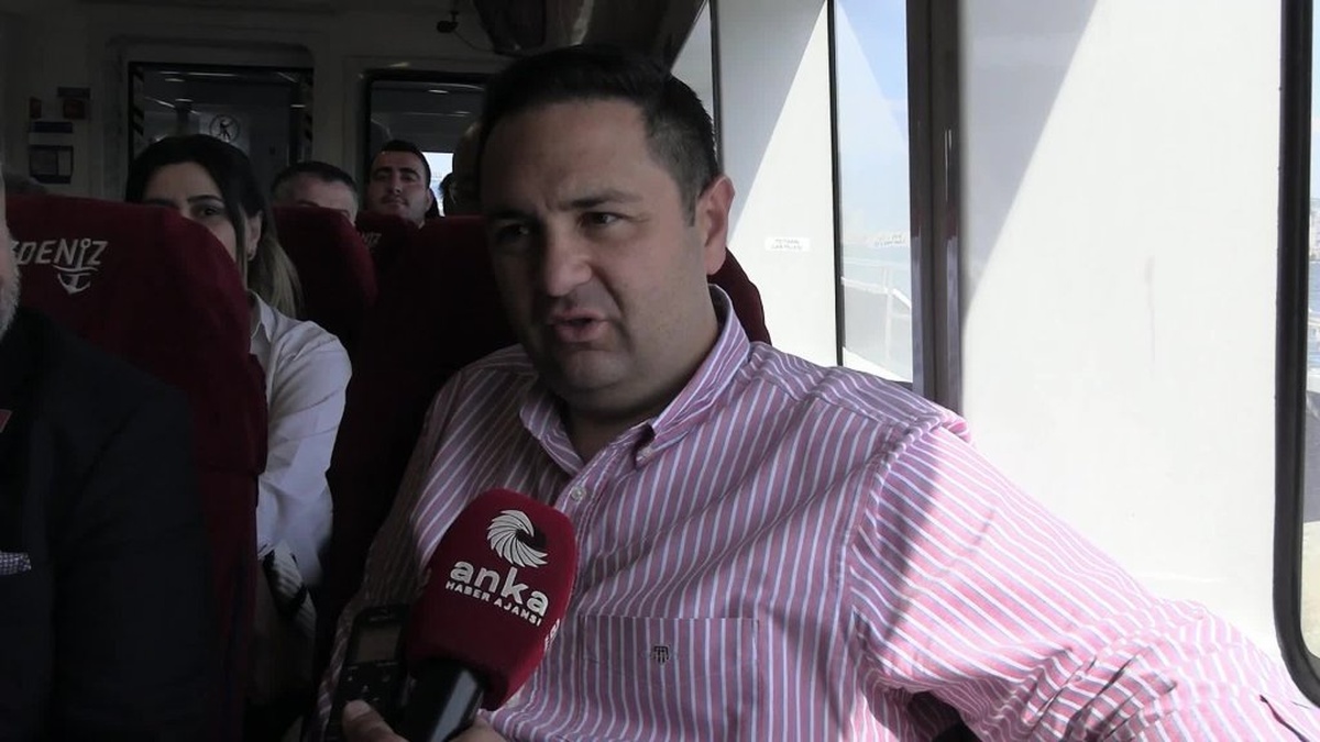 Akdoğan: 19 Mayıs'ta İzmir'de Milyonlarca Kişiyi Bekliyoruz