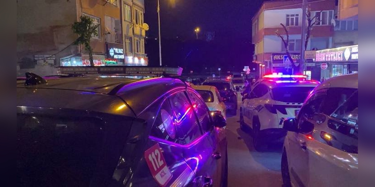 Bağcılar'da silahlı saldırı: 5 yaralı