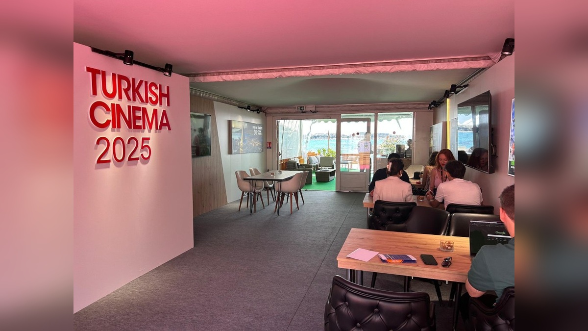 Türkiye Standı Cannes Film Festivali'nde Yoğun İlgi Görüyor