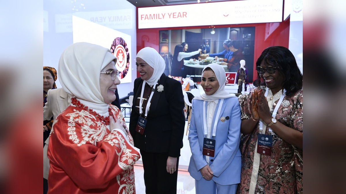 Emine Erdoğan: Forumun neticelerinin dünya için hayırlı olmasını diliyorum