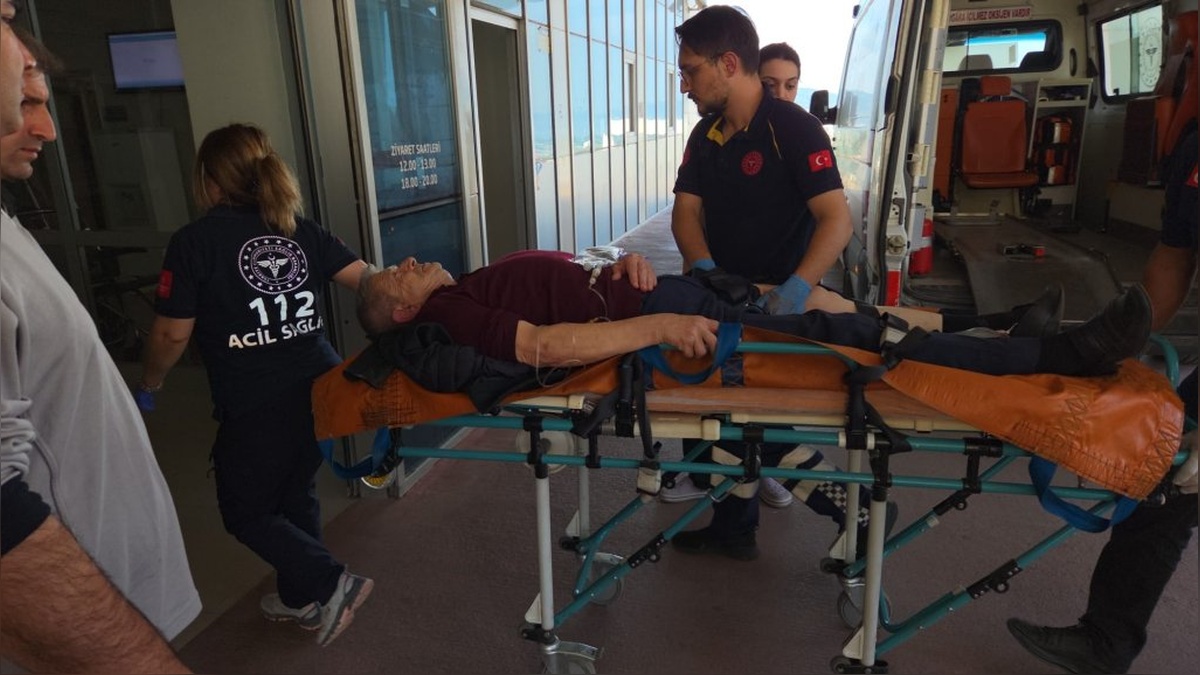 Orhangazi'de otobüs şoförleri arasında tartışma: 1 yaralı