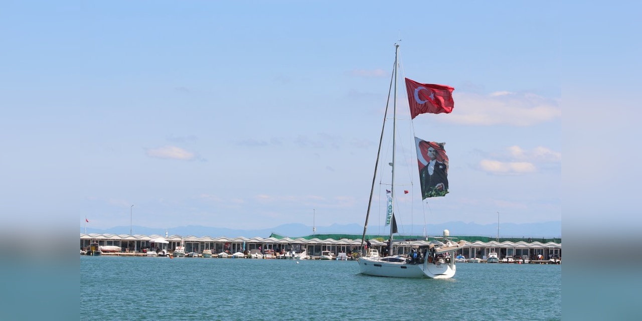 Samsun'da Cumhurbaşkanlığı Yat Yarışları ödülleri verildi