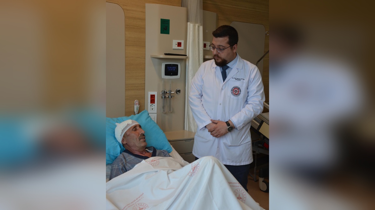 Erzurum'da 5 Saatlik Operasyonla 'Damar Yumağı' Çıkarıldı