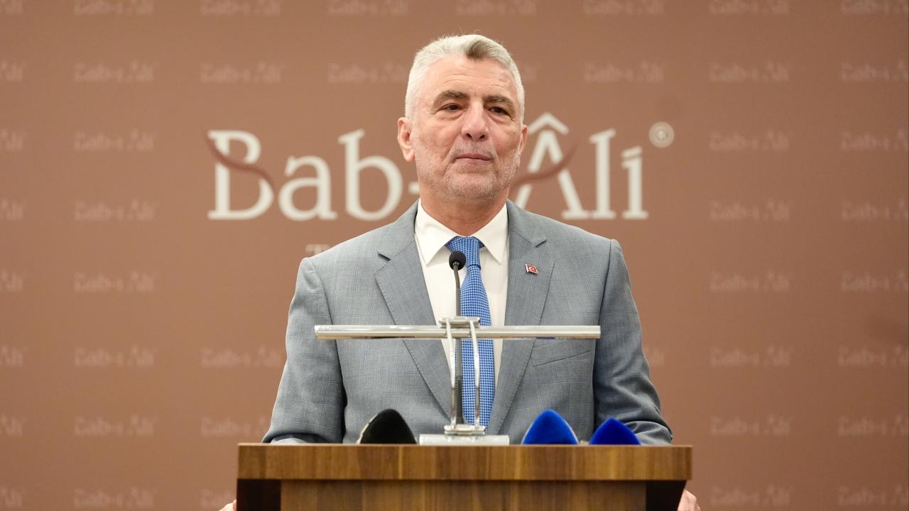 omer-bolat-aa-2363617.jpg