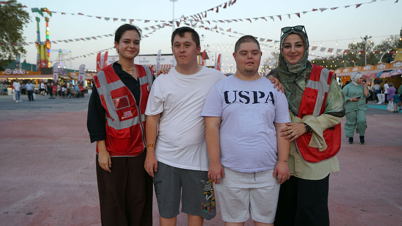 Down Sendromlu Çocuklar (8)