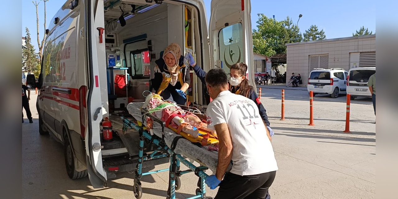 İnegöl'de traktör kazası: 7 yaşındaki kız ağır yaralı