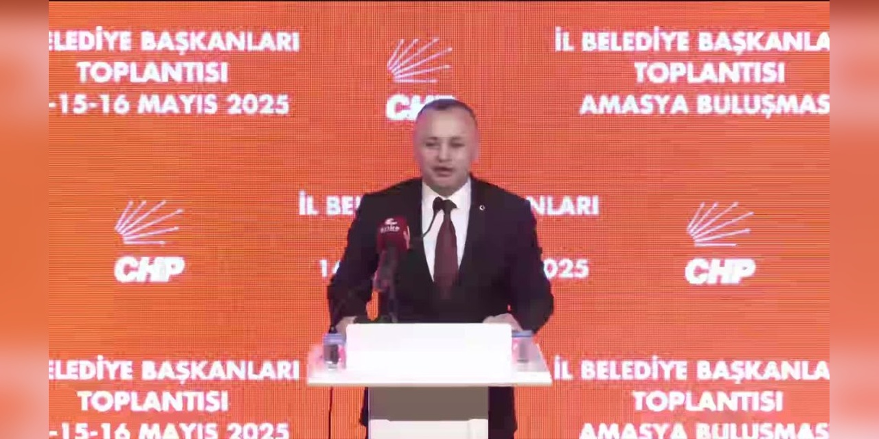 Amasya'da Çiftçilerden CHP'li Toplantıda Çığlık: Yahu Üretemezsek Tükeniyoruz!