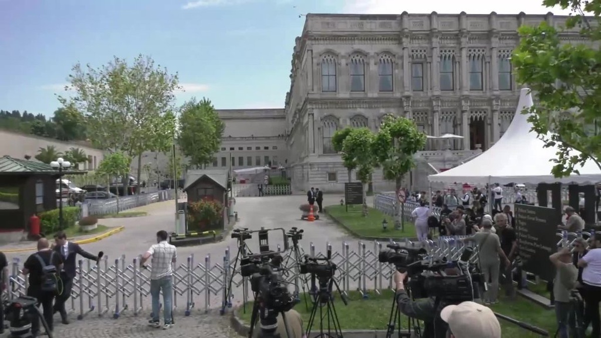 İstanbul'da Türkiye-Rusya-Ukrayna görüşmeleri başladı