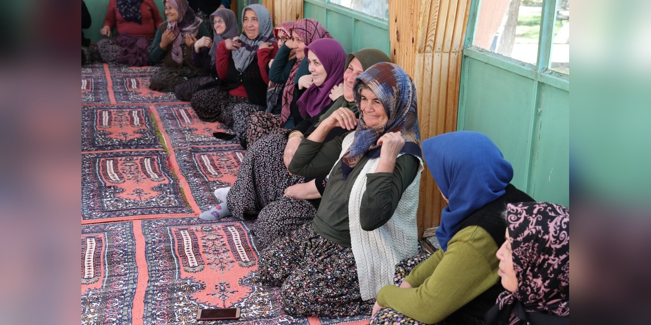 MAKÜ'nün Köy Üniversitesi Projesi: 2 Ayda 600 Köylüye Eğitim