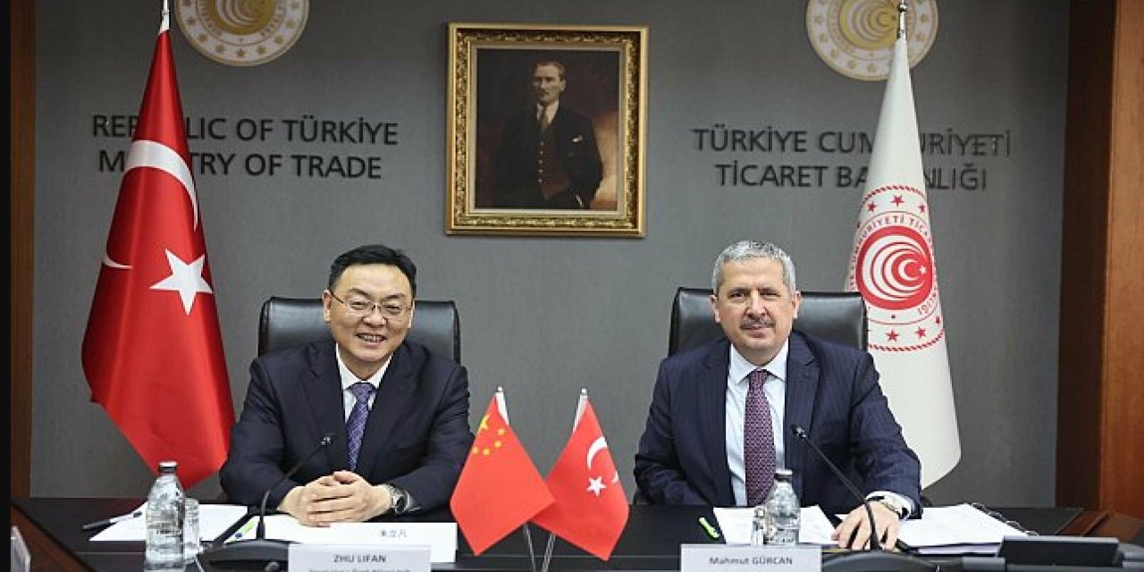 Sincan Uygur Özerk Bölgesi heyeti Türkiye'de: İkili ticari ilişkiler masaya yatırıldı