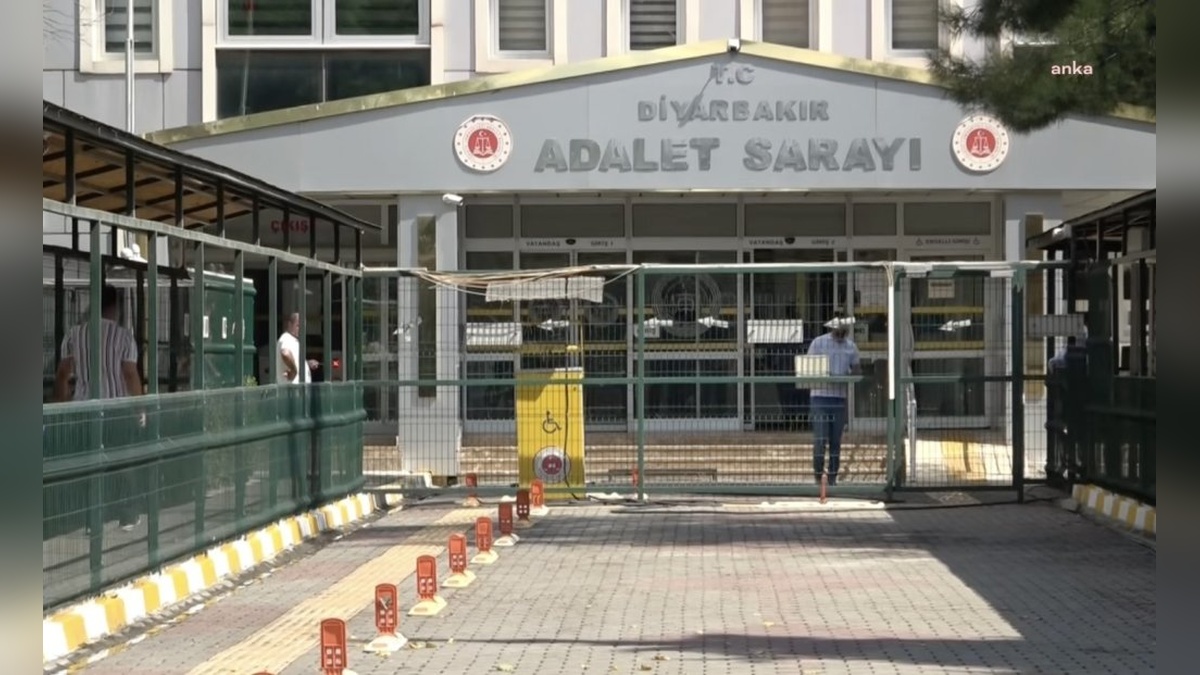 Diyarbakır'da yanmış kamyonette bulunan baba ve oğlun ölümüne ilişkin 4 şüpheli tutuklandı