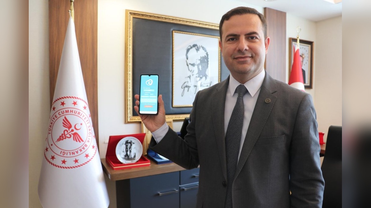 Sağlık Bakanlığı'ndan Anne Adaylarına 'Annelik Yolculuğu' Uygulaması
