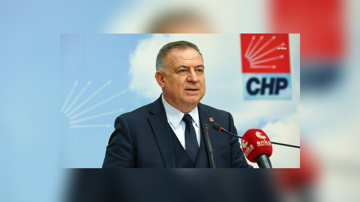 Gökan Zeybek: İBB gözaltıları toplumsal barışı sağlamaz