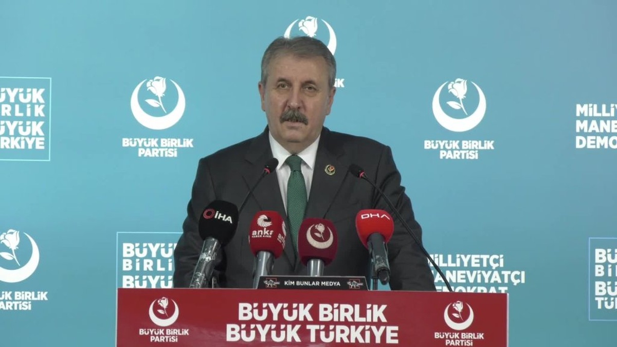 Destici'den Yunanistan ve PKK'ya sert tepki: 'Bu millet teröre karşı bedel ödemiştir'