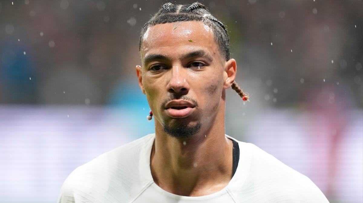 Liverpool, Hugo Ekitike ile anlaşmaya vardı