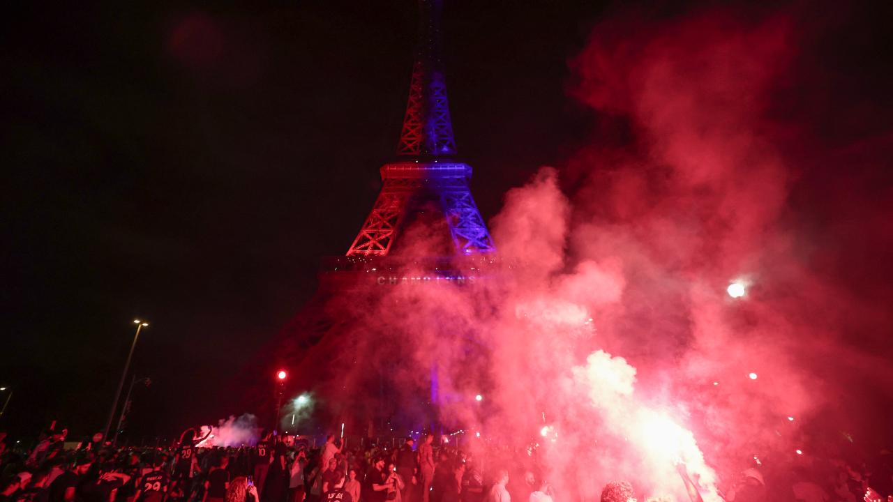 psg-sampiyonluk-afp-2366000.jpg