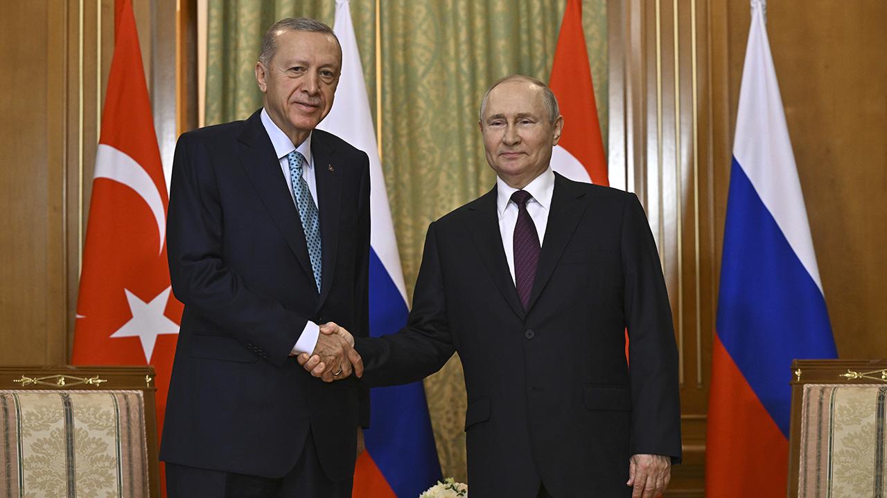 erdogan-putin-2103245.jpg