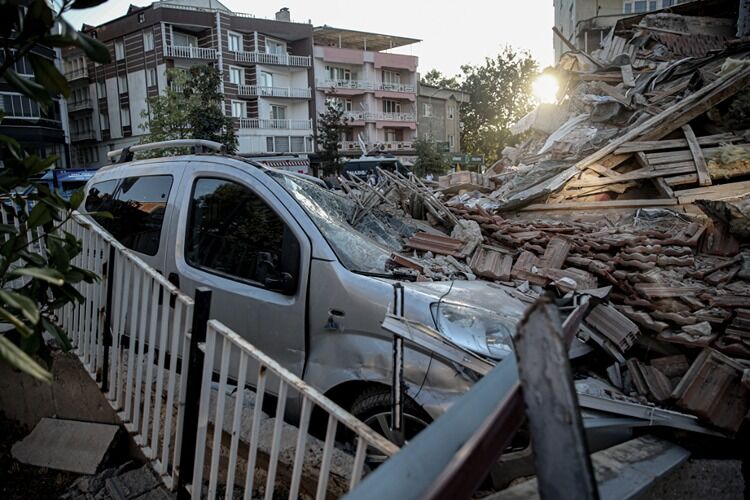 2025 08 A A 38796308