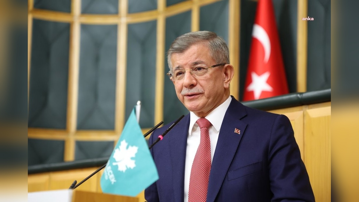 Davutoğlu, Bahçeli ve Bakırhan ile Telefon Görüşmesi Gerçekleştirdi