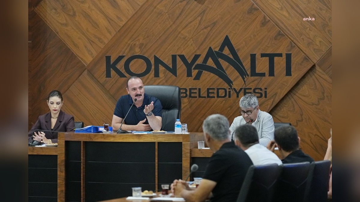 Konyaaltı Belediye Başkanı Kotan: Muhtarlarla üçüncü kez bir araya geldik