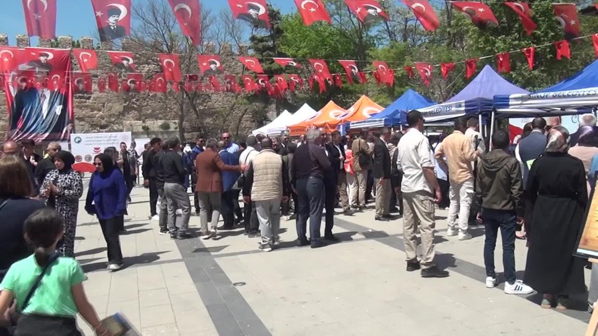 Sinop'ta Türk Mutfağı Haftası: Hacıkadı horozu ve yöresel lezzetler tanıtıldı