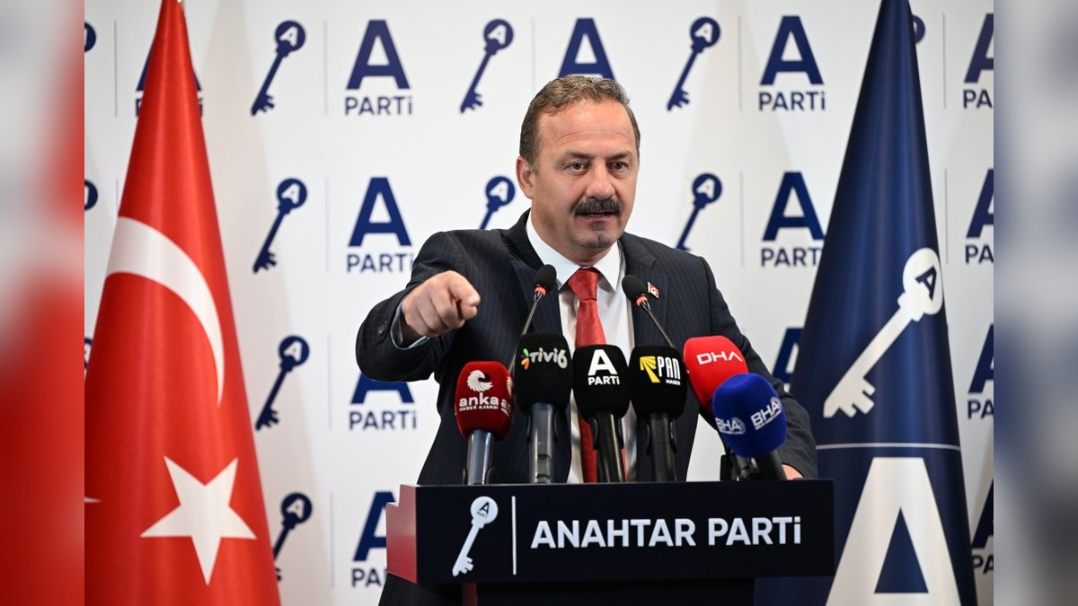 Ağıralioğlu'ndan Terörsüz Türkiye İçin Referandum Teklifi