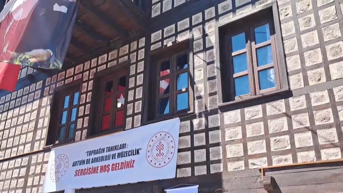 Artvin'de arkeoloji ve müzecilik fotoğraf sergisi açıldı