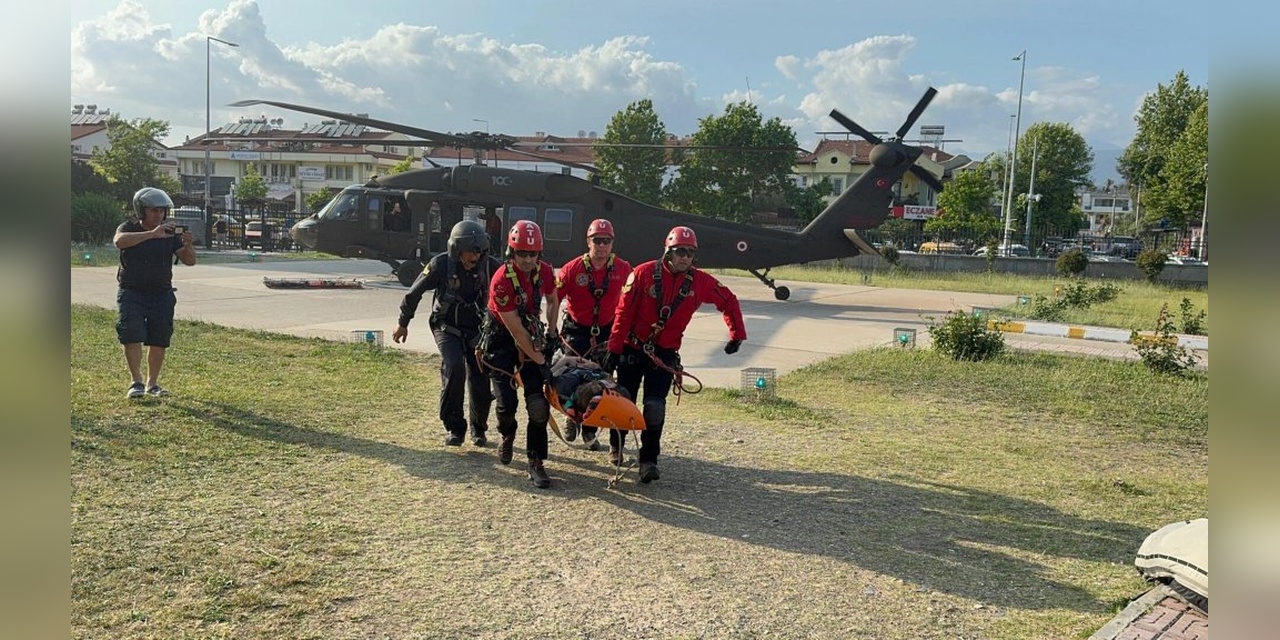 Babadağ'da Yamaç Paraşütü Kazası: Belaruslu Pilot Yaralandı