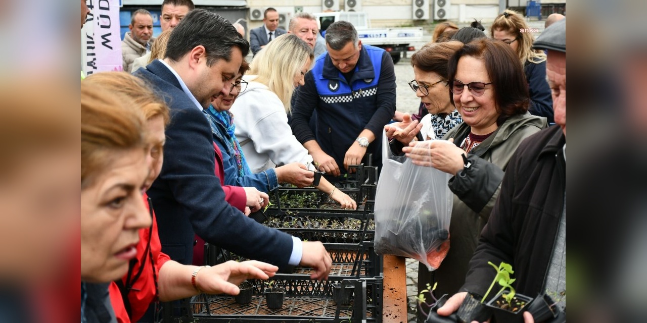 Lüleburgaz Belediyesi 20 Bin Fide Dağıttı