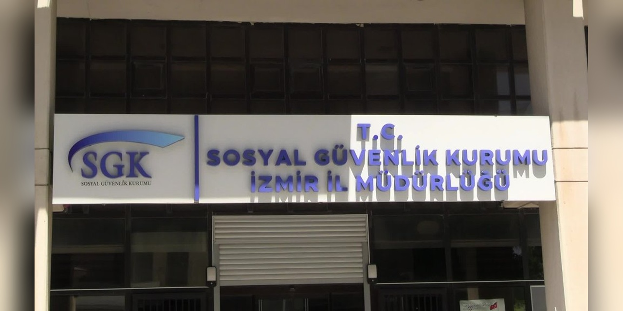 BES İzmir Şubesi: 'Gerçek Toplu Sözleşme ve Grev Hakkı İstiyoruz'