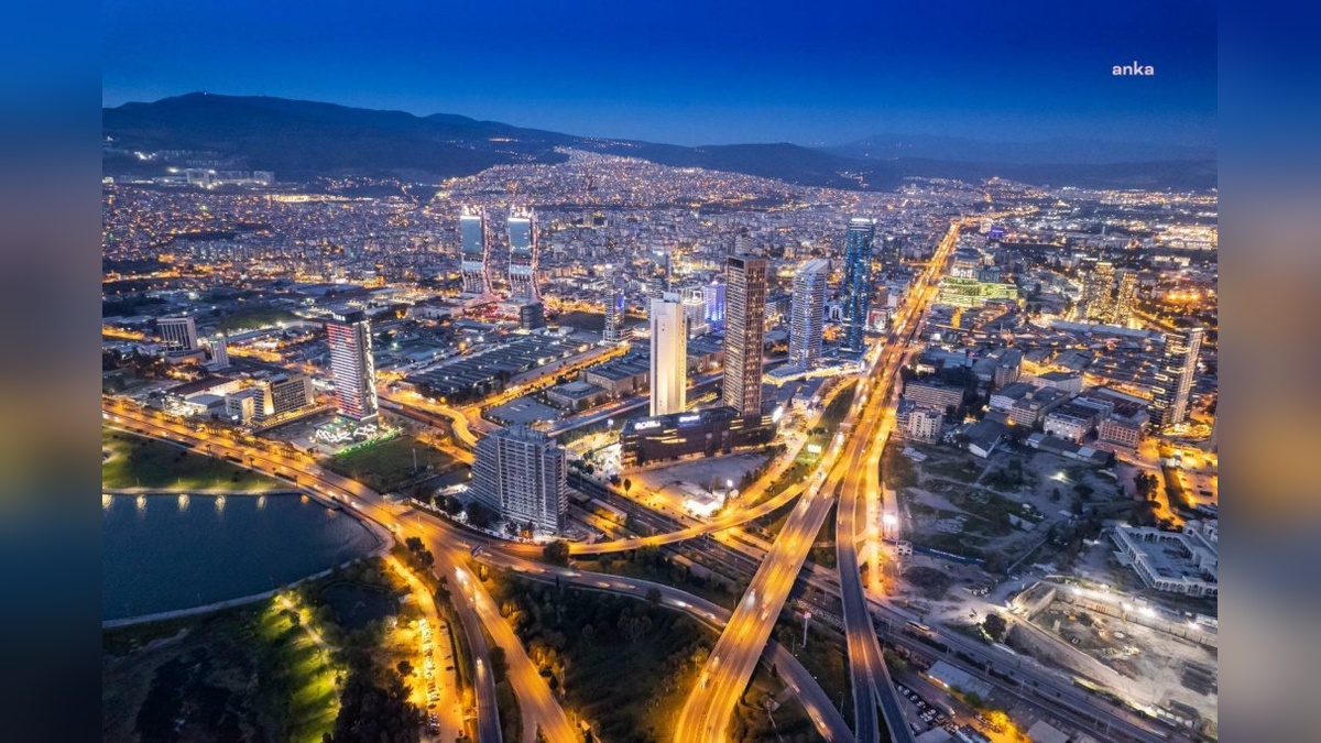 İzmir Büyükşehir Belediyesi: 'İzmir’in Dijital İkizi' Projesi ile Akıllı Şehir Vizyonu Gerçekleşiyor