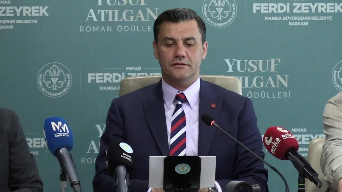 Manisa'da yeni edebiyat ödülleri: İlhan Berk ve Yusuf Atılgan'ın anısı yaşatılacak