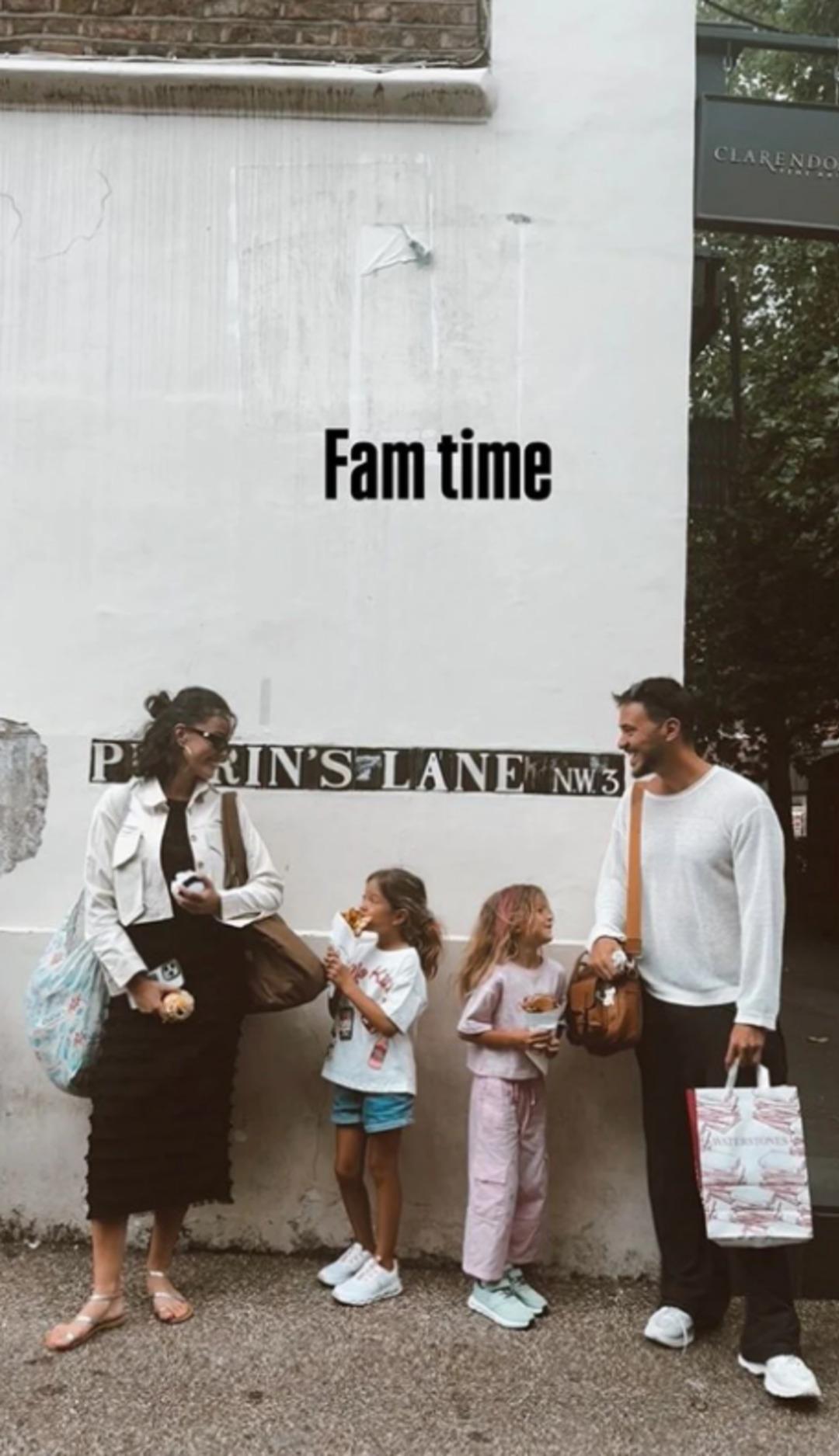 Boşanma kararı almışlardı! Pelin Akil ve Anıl Altan dan aile pozu 1