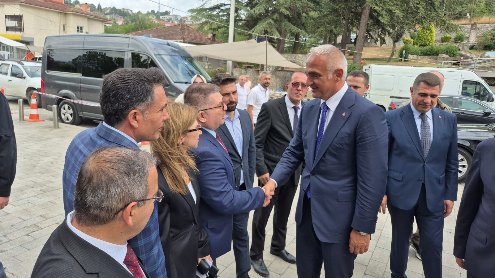 40D23258 B345 4574 9E69 33A3Dfdbdcd0