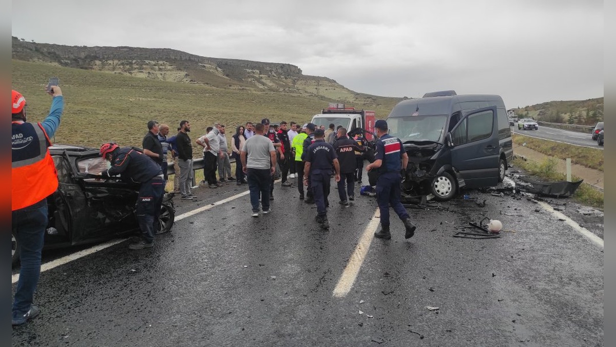 Nevşehir'de zincirleme kaza: 7 yaralı