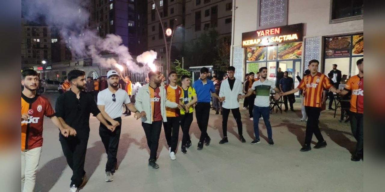 Galatasaray Şampiyonluğunu Doğu'da Kutladı: Şırnak, Mardin, Siirt ve Elazığ'da Coşkulu Kutlamalar