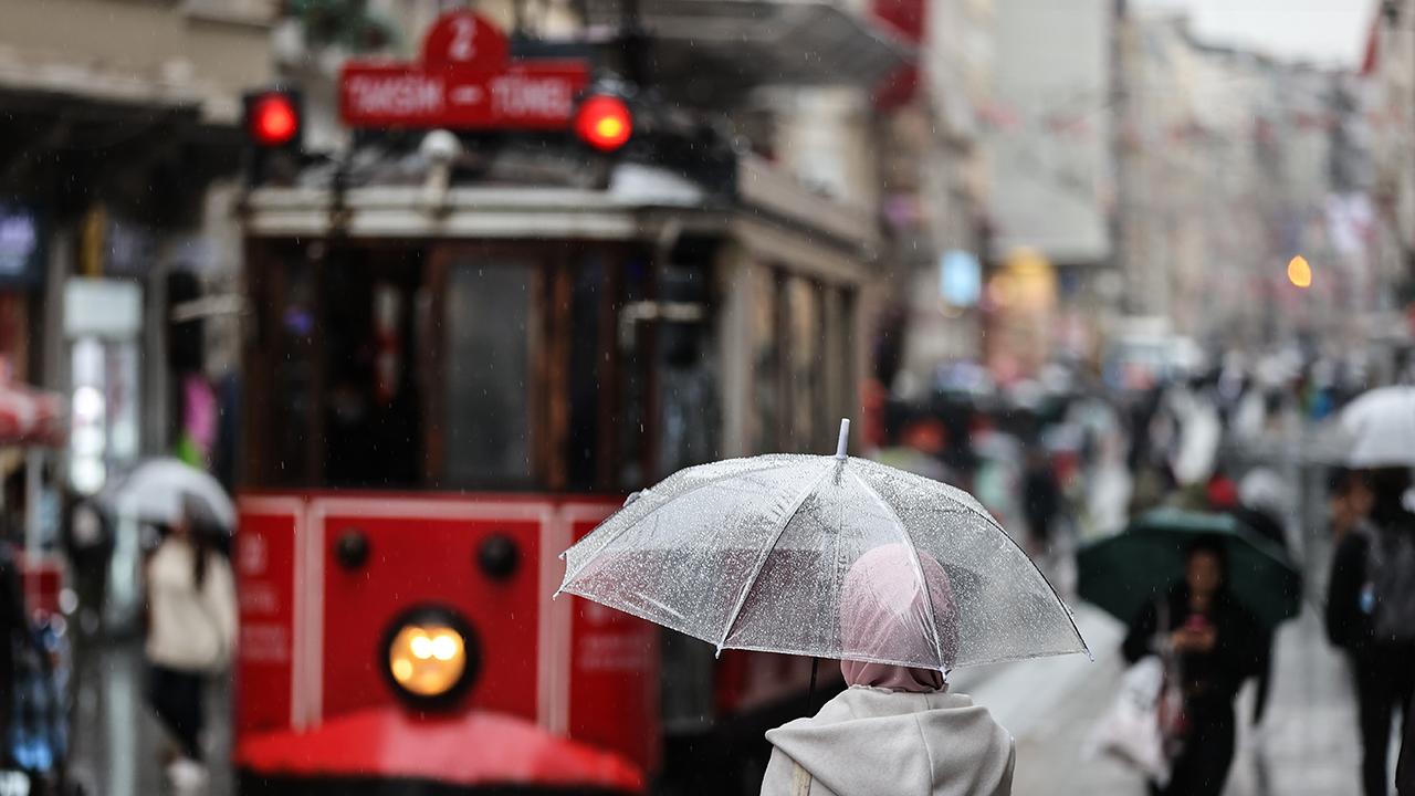 istanbul-yagmur-aa-2354744.jpg