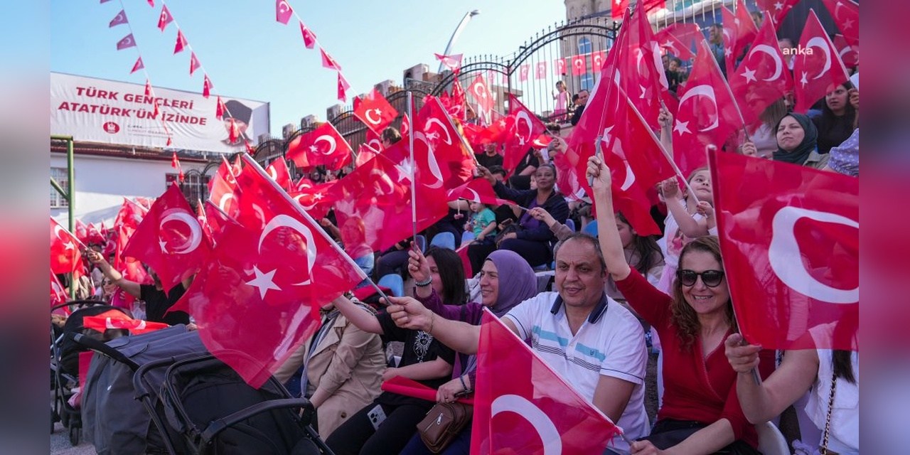 Keçiören'de görkemli 19 Mayıs kutlaması