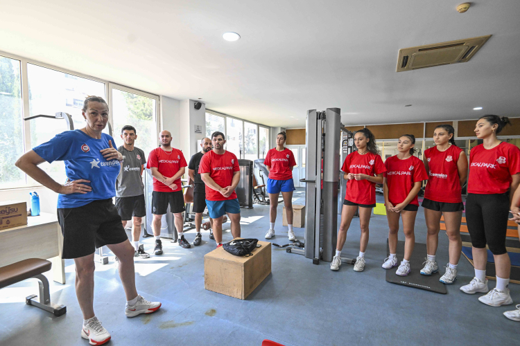 voleybol-guc-antremani-15-1756291794-111-x750.jpeg