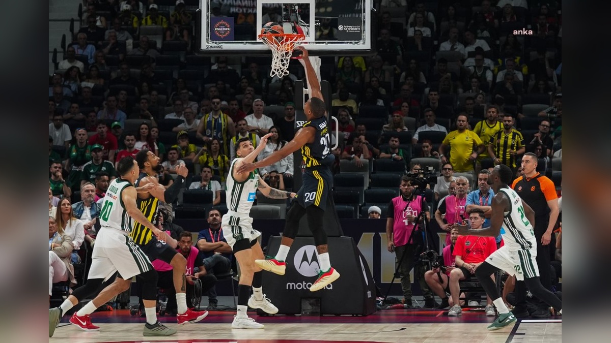 Fenerbahçe Beko, Panathinaikos'u yenerek Euroleague finalinde