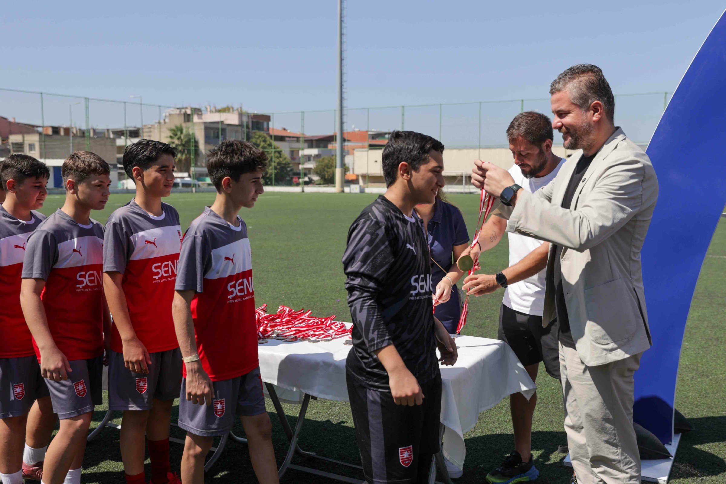 Buca Zafer Kupası10~1