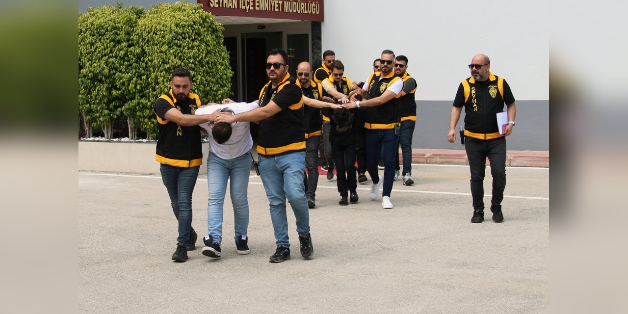 Adana'da İş İnsanı 613 Bin 500 TL Dolandırıldı