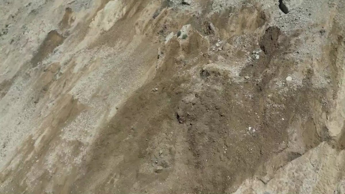 Uzundere'de heyelan: Tortum Şelalesi tehlikede