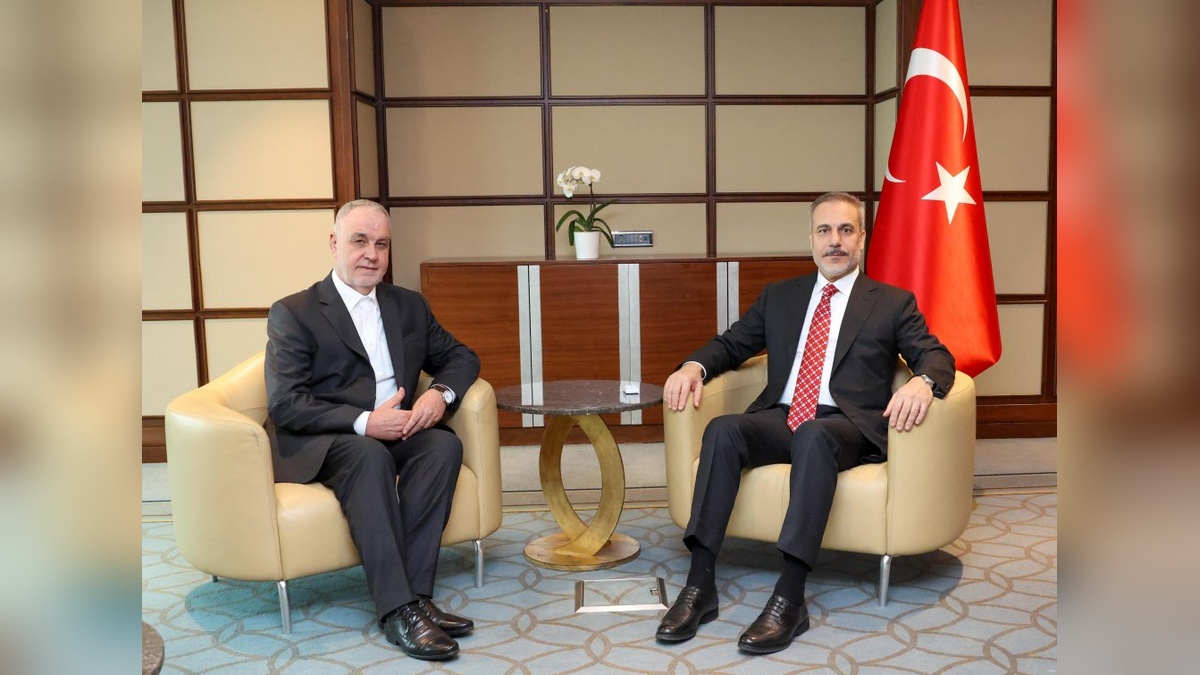 Hakan Fidan, Hüseyin Efendi Kavazoviç ile görüştü