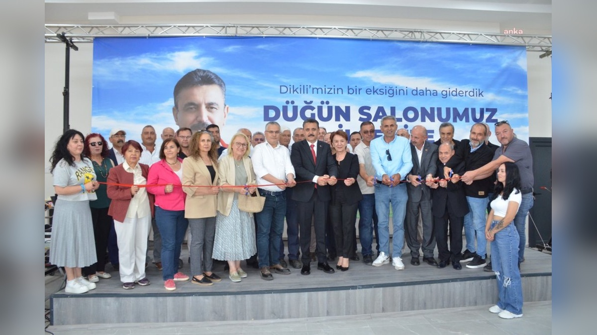 Dikili'de yeni düğün salonu hizmete açıldı